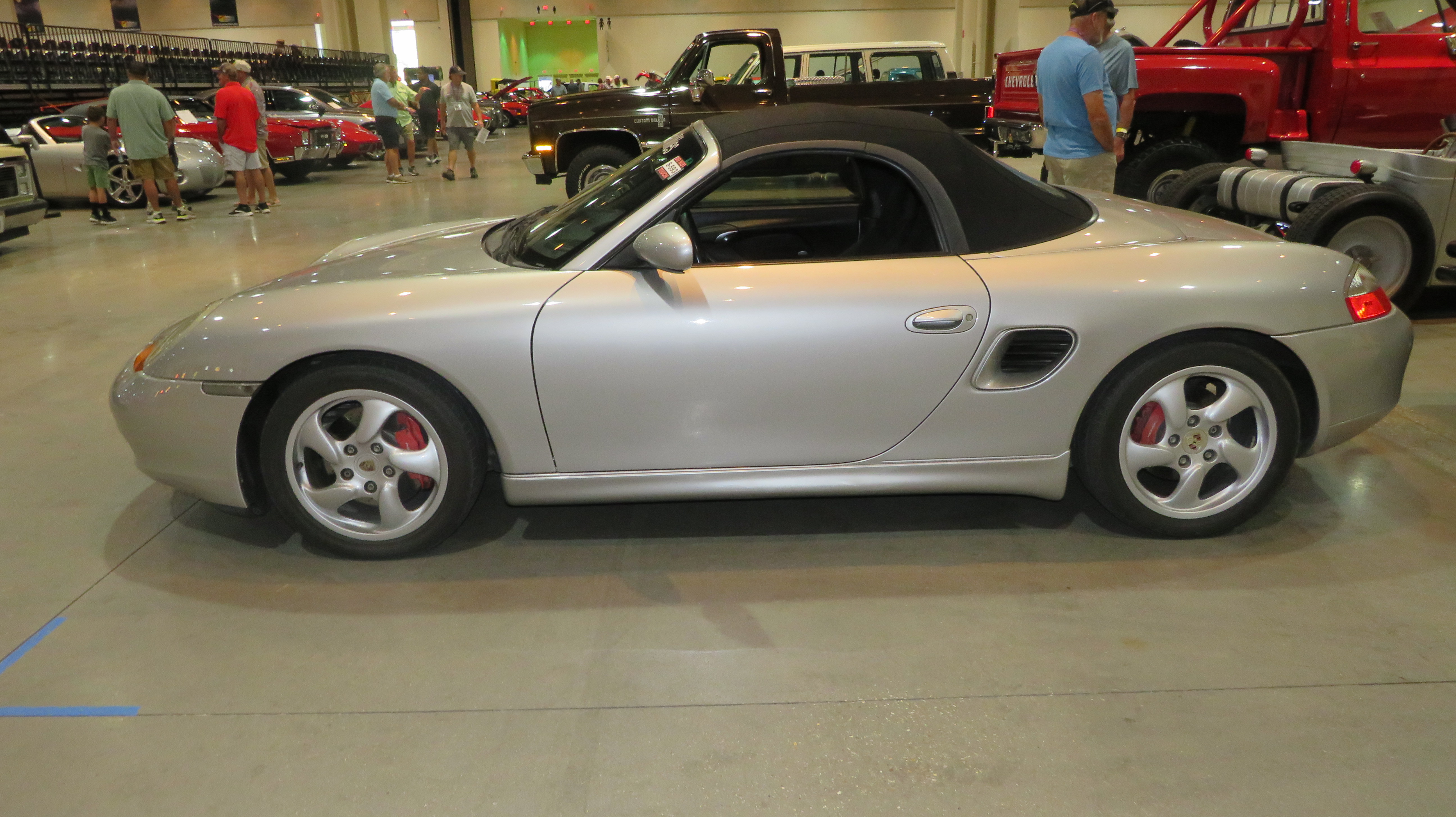 2nd Image of a 2001 PORSCHE BOXSTER S