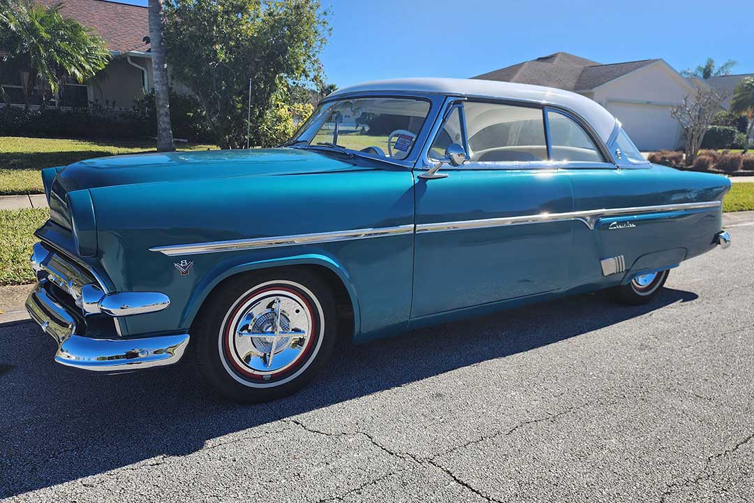 0th Image of a 1954 FORD CRESTLINER CROWN VICTORIA