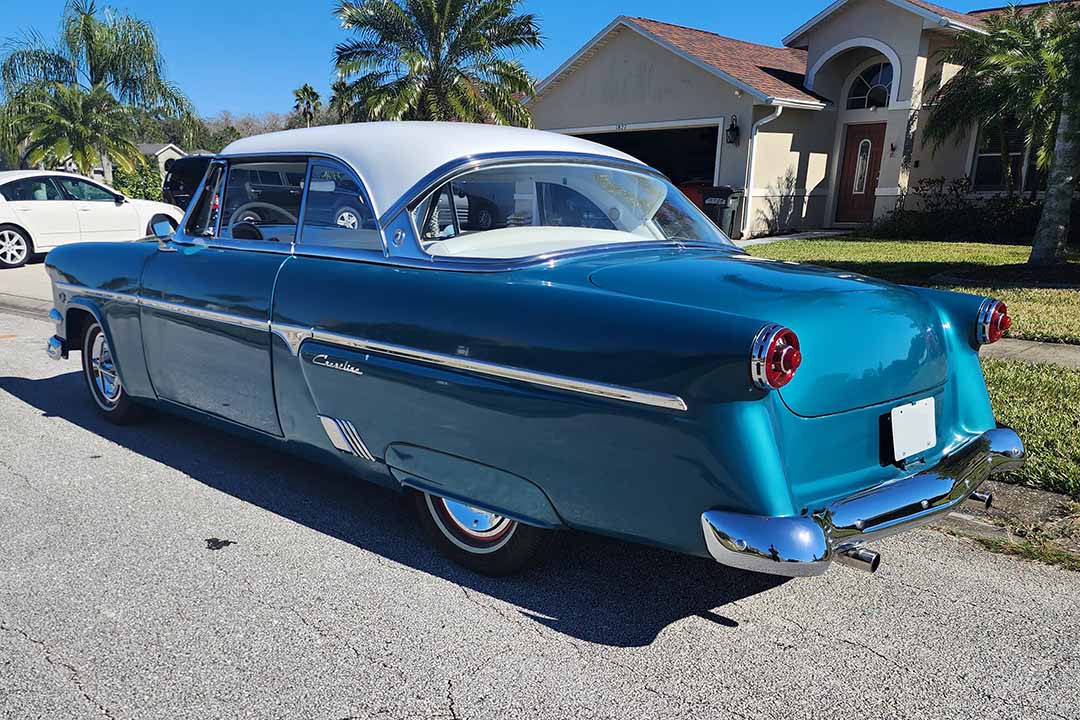 4th Image of a 1954 FORD CRESTLINER CROWN VICTORIA