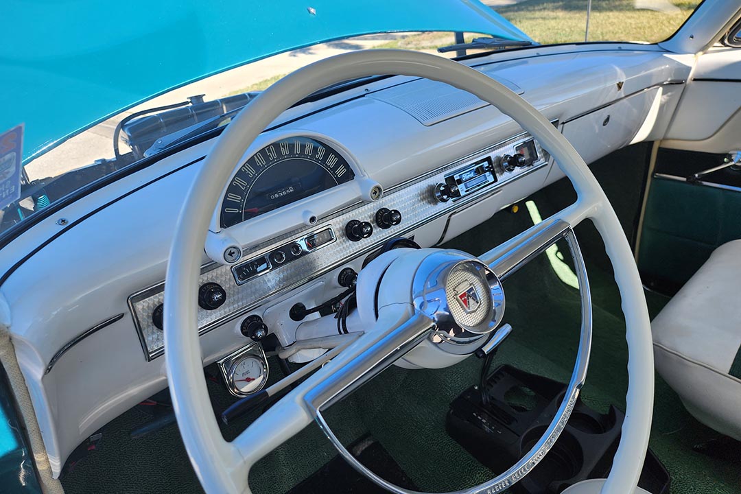 9th Image of a 1954 FORD CRESTLINER CROWN VICTORIA