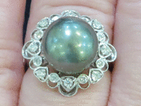 Image 3 of 5 of a N/A SOUTH SEA PEARL DIAMOND RING