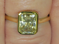 Image 3 of 5 of a N/A GOLD DIAMOND RING