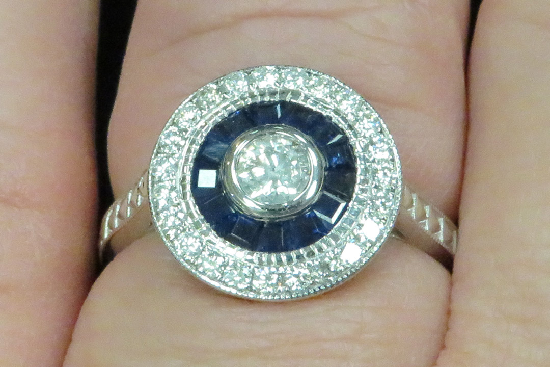 2nd Image of a N/A GOLD DIAMOND SAPPHIRE RING