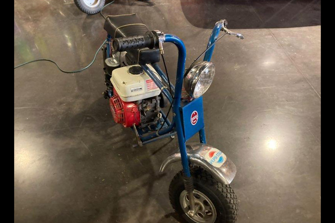 2nd Image of a N/A BONANZA MINI BIKE