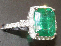Image 2 of 6 of a N/A PLATINUM EMERALD BERYL & DIAMOND RING