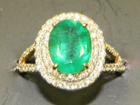 Image 2 of 4 of a N/A GOLD CUSTOM MADE LADY'S DIAMOND & EMERALD RING