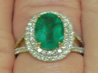 Image 3 of 4 of a N/A GOLD CUSTOM MADE LADY'S DIAMOND & EMERALD RING