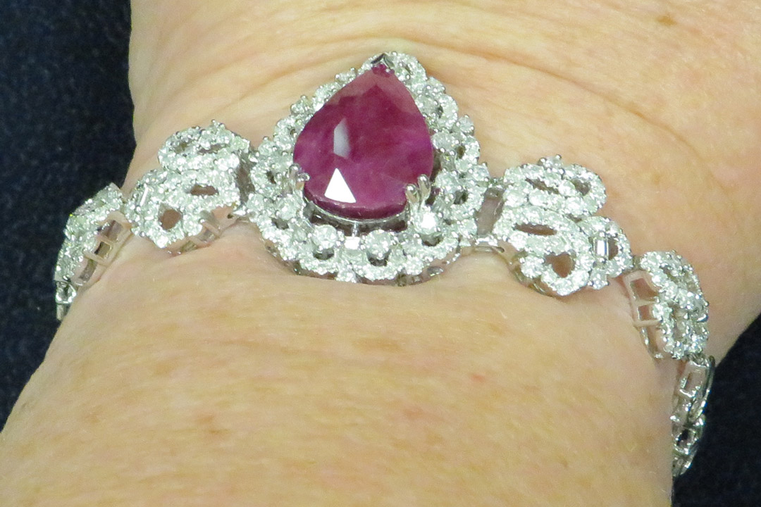 1st Image of a N/A NATURAL BURMESE RUBY CORUNDUM & DIAMOND BRACELET