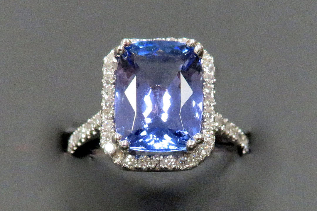 1st Image of a N/A TANZANITE ZOISITE DIAMOND RING