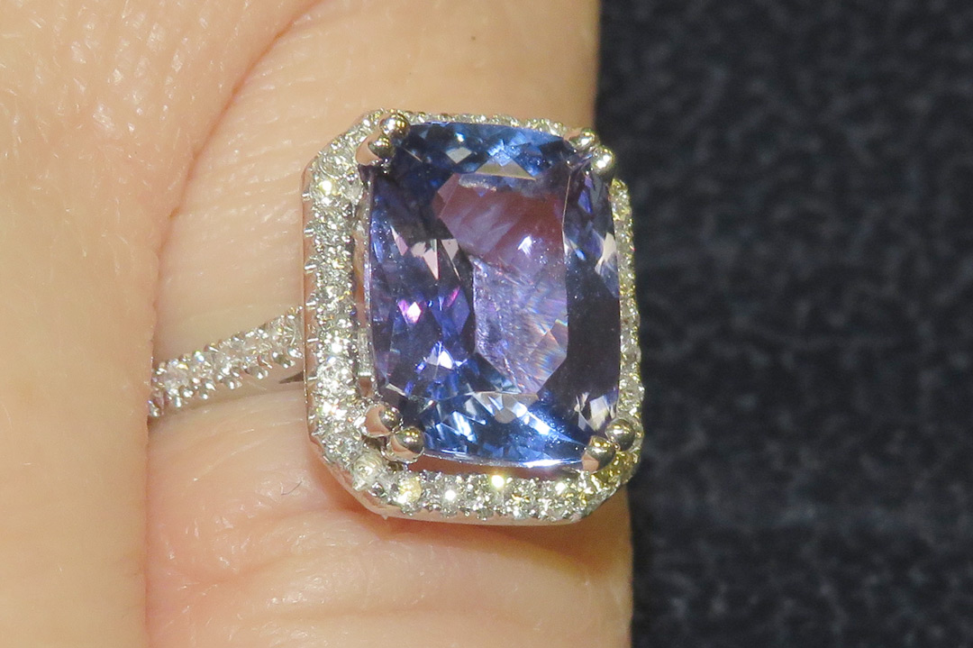 2nd Image of a N/A TANZANITE ZOISITE DIAMOND RING