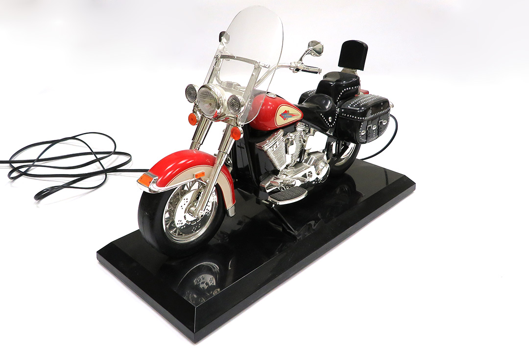 2nd Image of a N/A HARLEY DAVIDSON LANDLINE PHONE