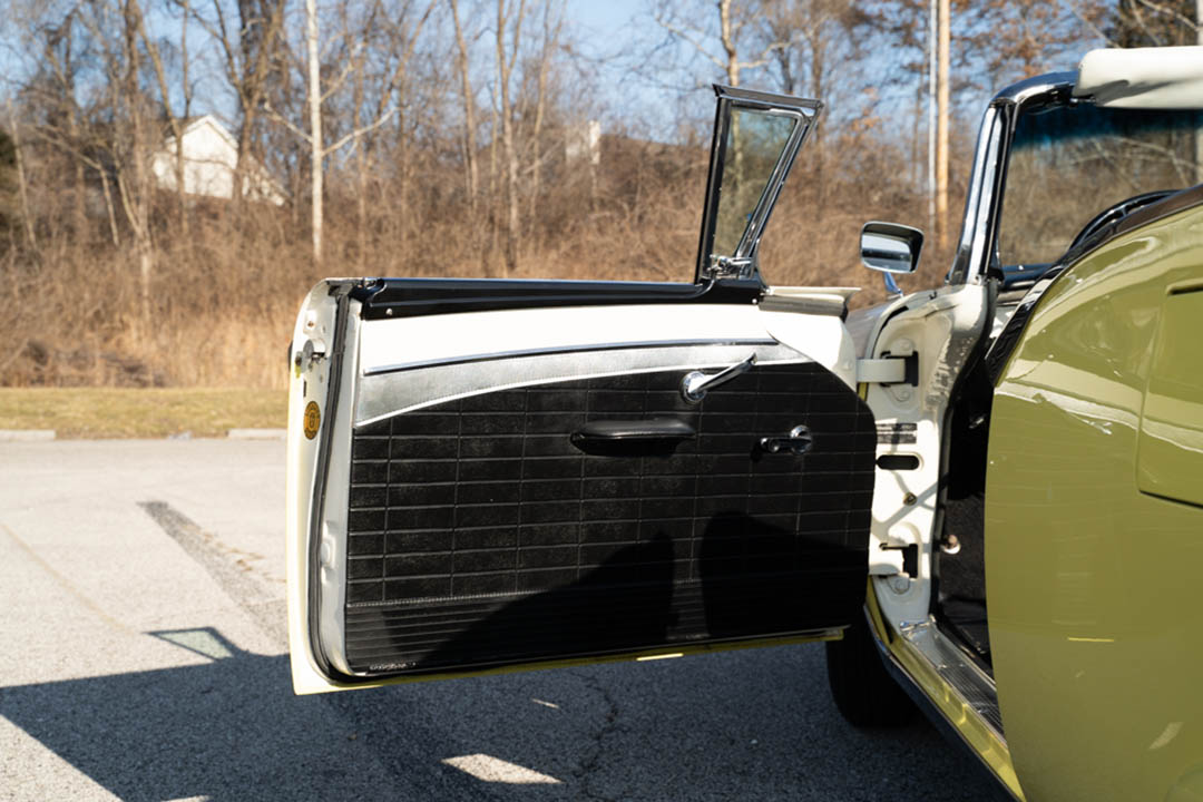 7th Image of a 1957 FORD SKYLINER