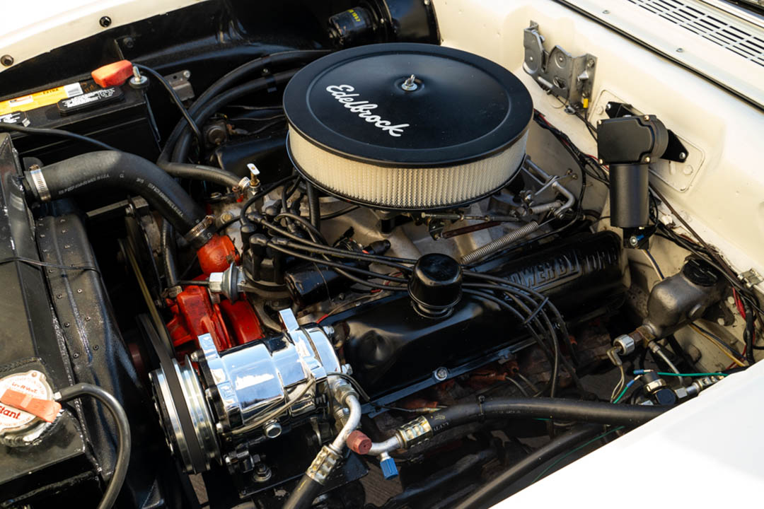 28th Image of a 1957 FORD SKYLINER