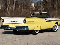 Image 4 of 30 of a 1957 FORD SKYLINER