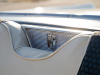 Image 17 of 30 of a 1957 FORD SKYLINER