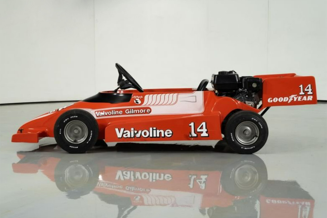 3rd Image of a N/A VALVOLINE GO CART