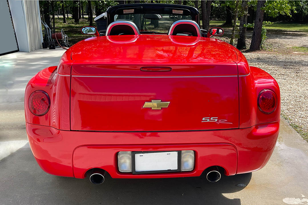 6th Image of a 2003 CHEVROLET SSR