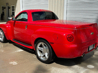 Image 2 of 35 of a 2003 CHEVROLET SSR
