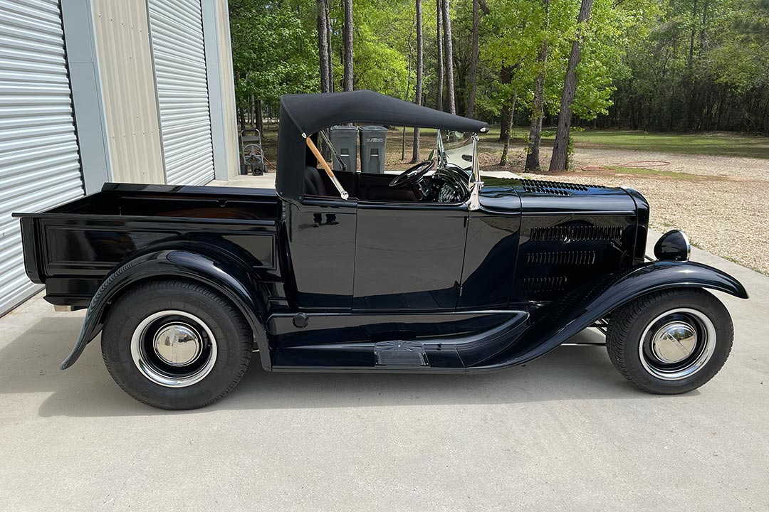 2nd Image of a 1931 FORD MODEL A ROADSTER