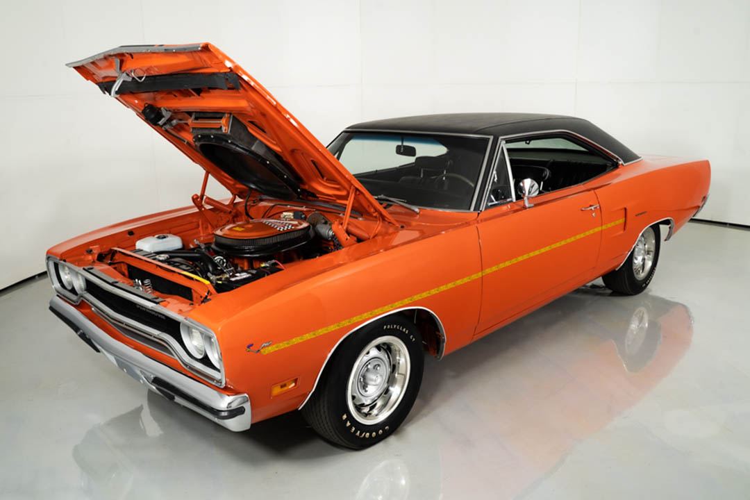 3rd Image of a 1970 PLYMOUTH ROADRUNNER