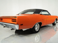 Image 3 of 28 of a 1970 PLYMOUTH ROADRUNNER