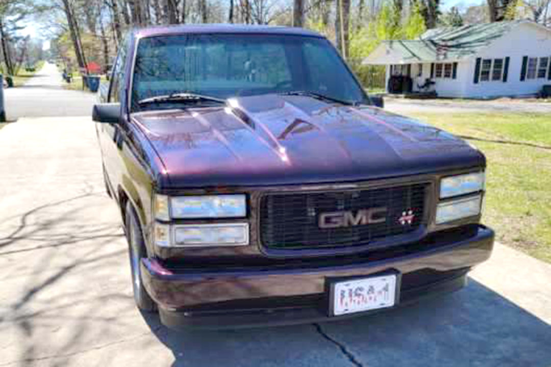 2nd Image of a 1990 GMC SIERRA C1500 SLE