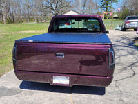 Image 4 of 7 of a 1990 GMC SIERRA C1500 SLE