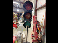 Image 1 of 1 of a N/A 3 TRAFFIC LIGHT