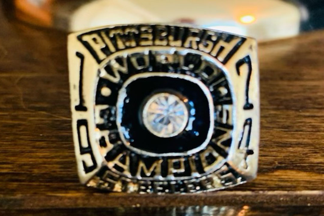 0th Image of a 1974 REPLICA PITTSBURGH SUPERBOWL RING