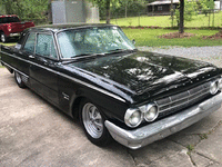 Image 2 of 6 of a 1962 MERCURY METEOR