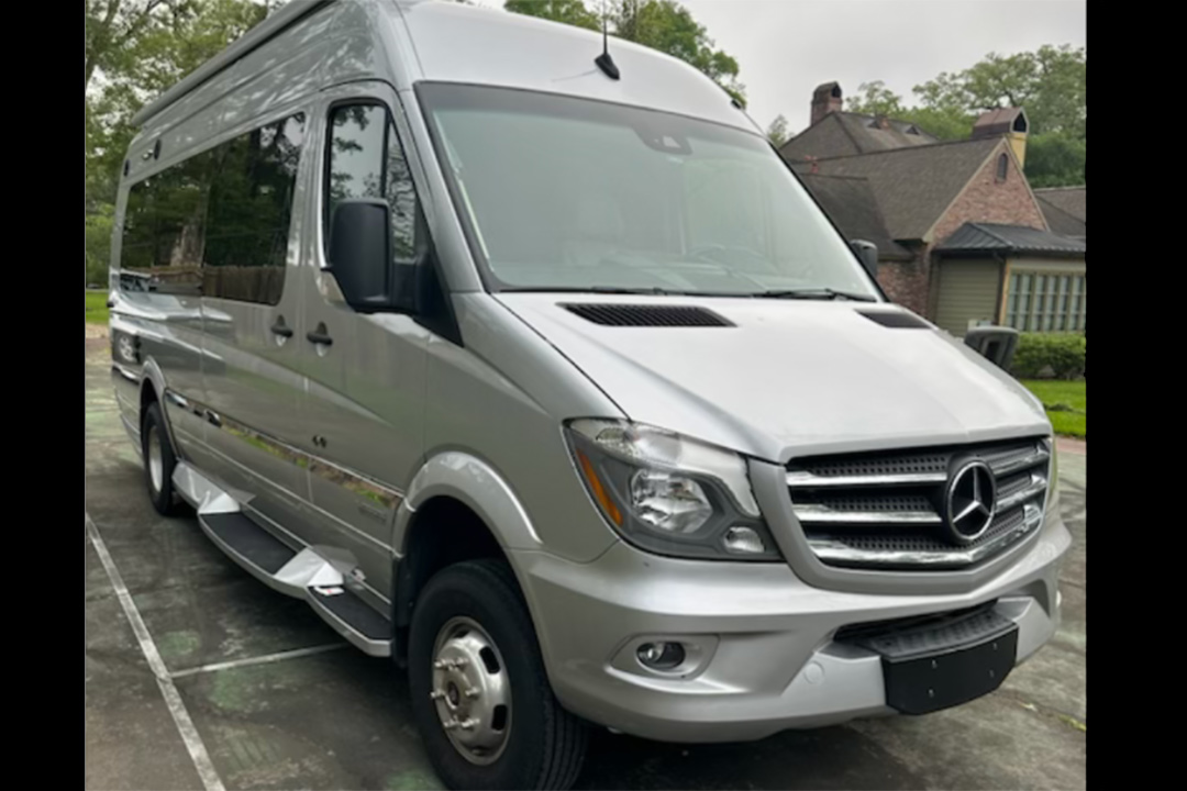 0th Image of a 2019 MERCEDES-BENZ SPRINTER 3500