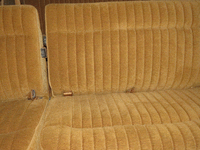Image 9 of 13 of a 1991 CHEVROLET SUBURBAN R1500