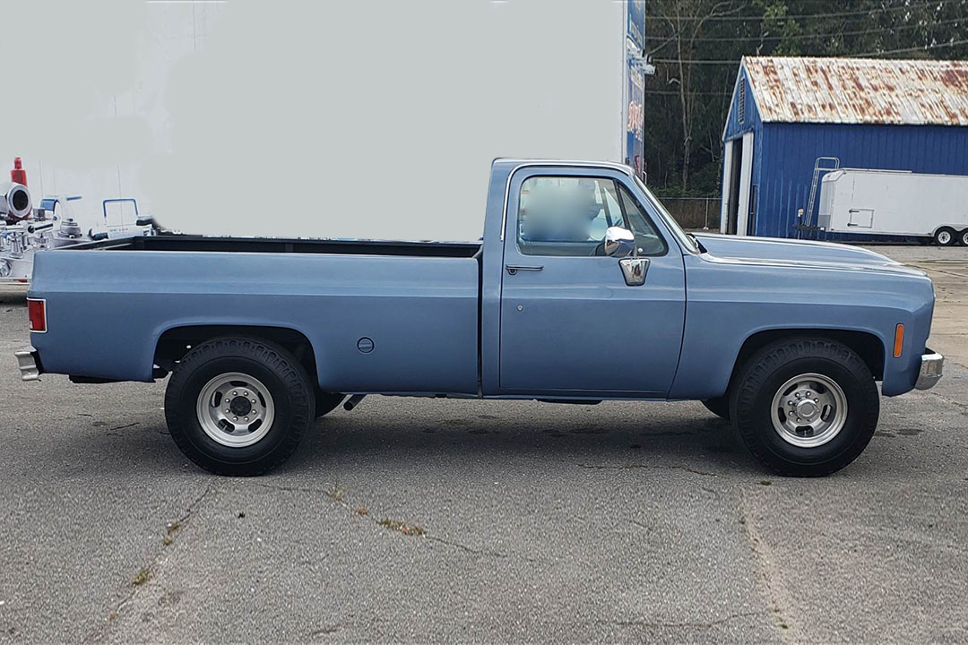 2nd Image of a 1974 CHEVROLET C10