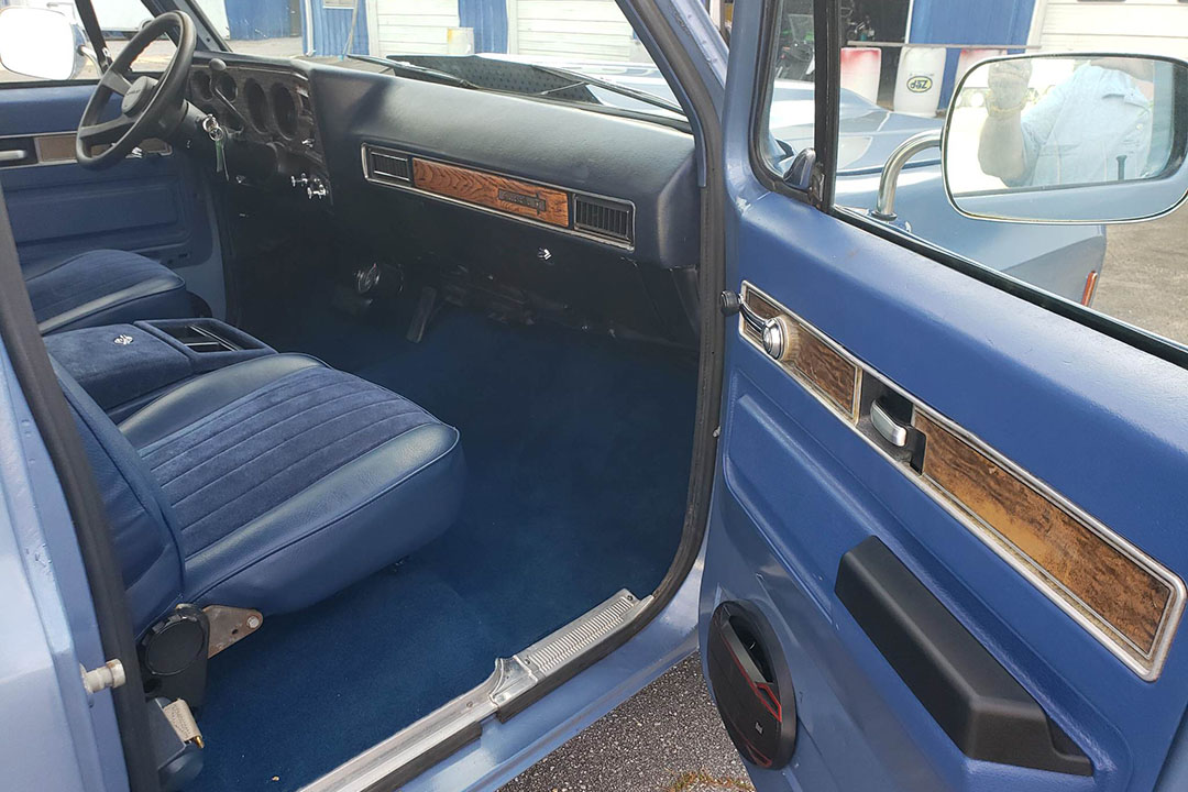 7th Image of a 1974 CHEVROLET C10