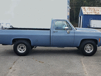 Image 3 of 14 of a 1974 CHEVROLET C10