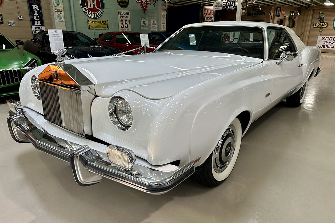 4th Image of a 1976 CHEVROLET CLOUD