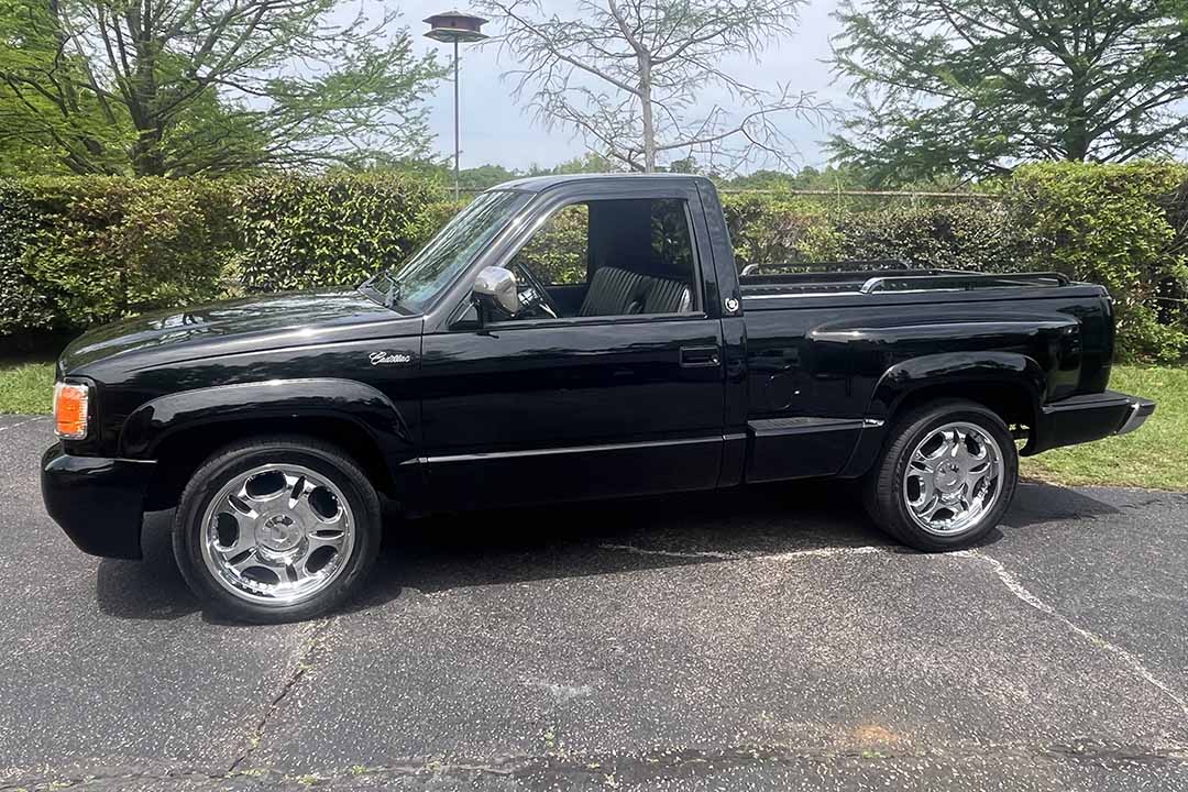 1st Image of a 1990 GMC SIERRA C1500