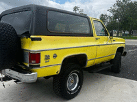 Image 3 of 11 of a 1977 GMC JIMMY HIGH SIERRA 4X4