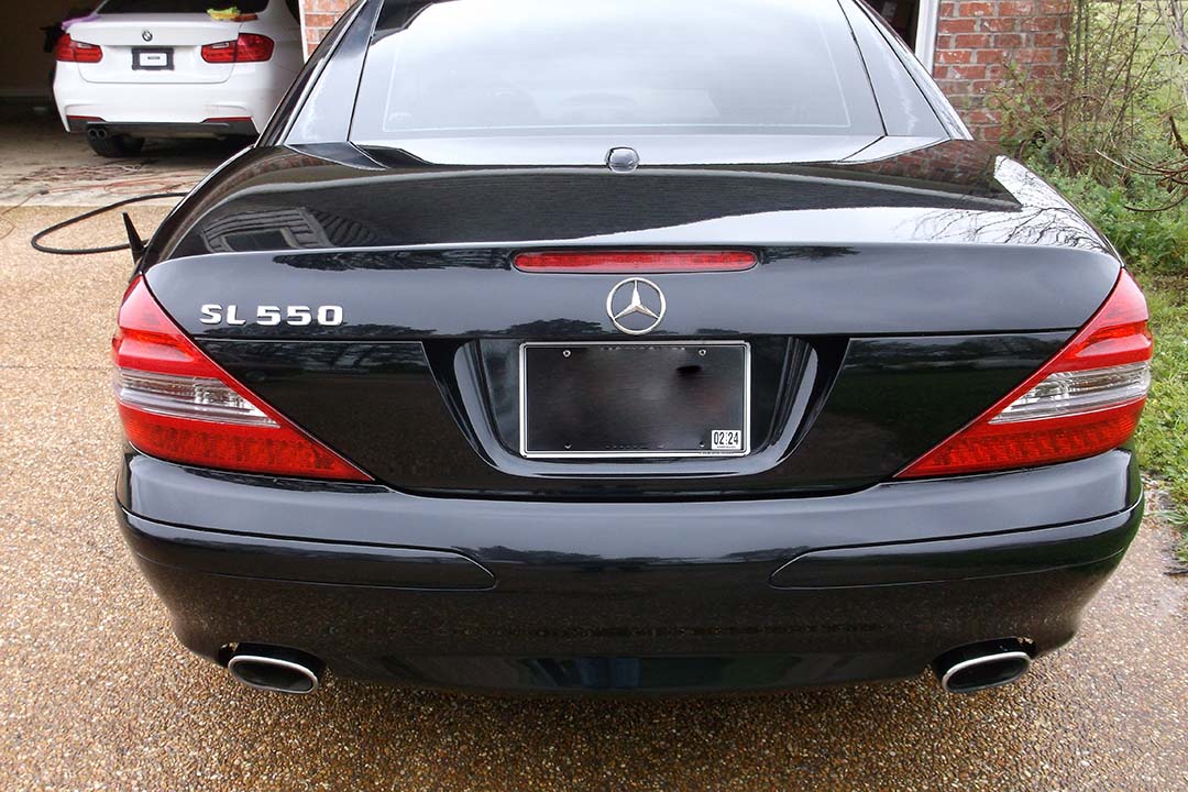 2nd Image of a 2007 MERCEDES-BENZ SL-CLASS SL550