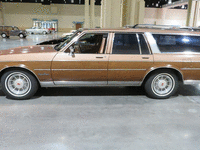 Image 3 of 15 of a 1990 OLDSMOBILE CUSTOM CRUISER