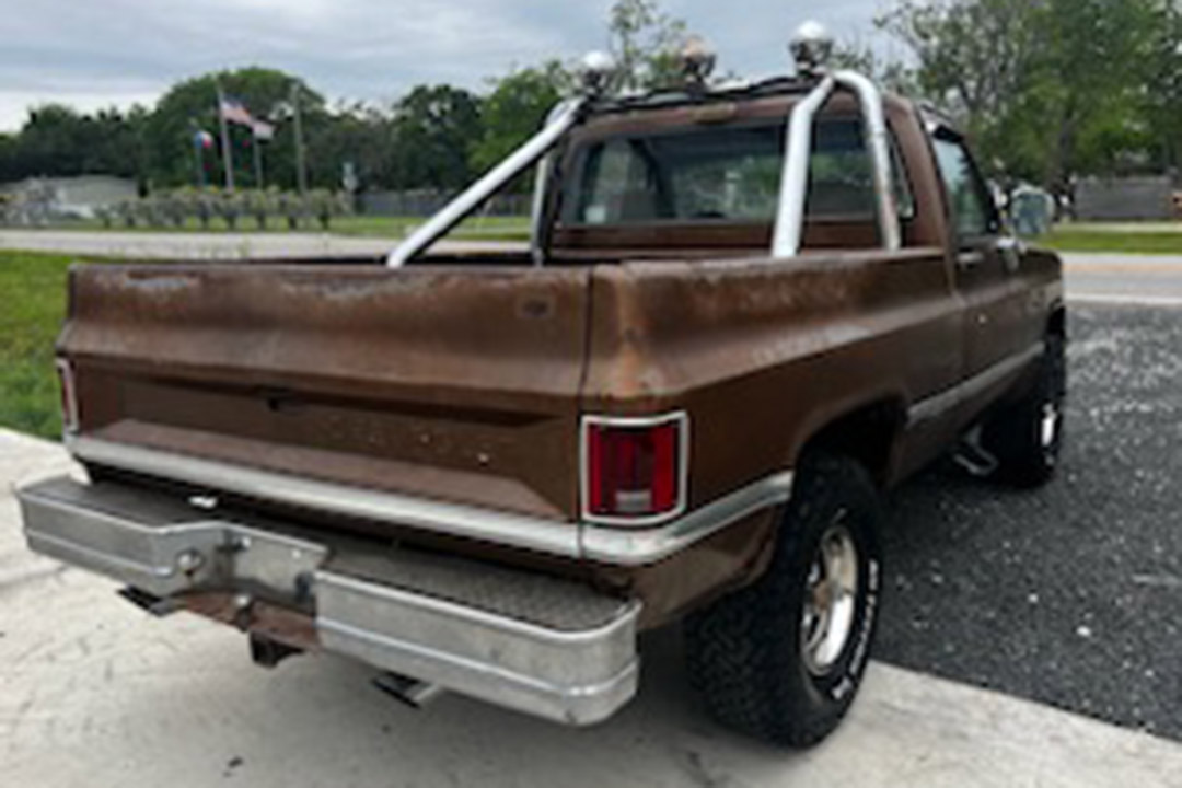 3rd Image of a 1981 CHEVROLET K10