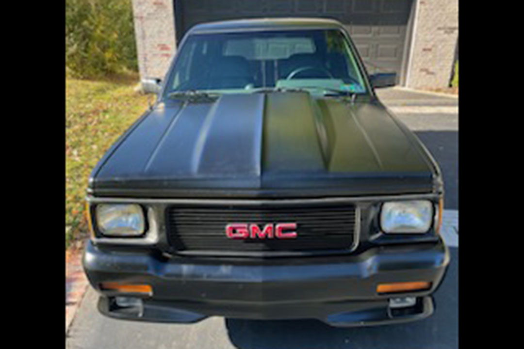 6th Image of a 1993 GMC TYPHOON