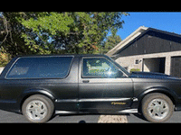 Image 6 of 12 of a 1993 GMC TYPHOON