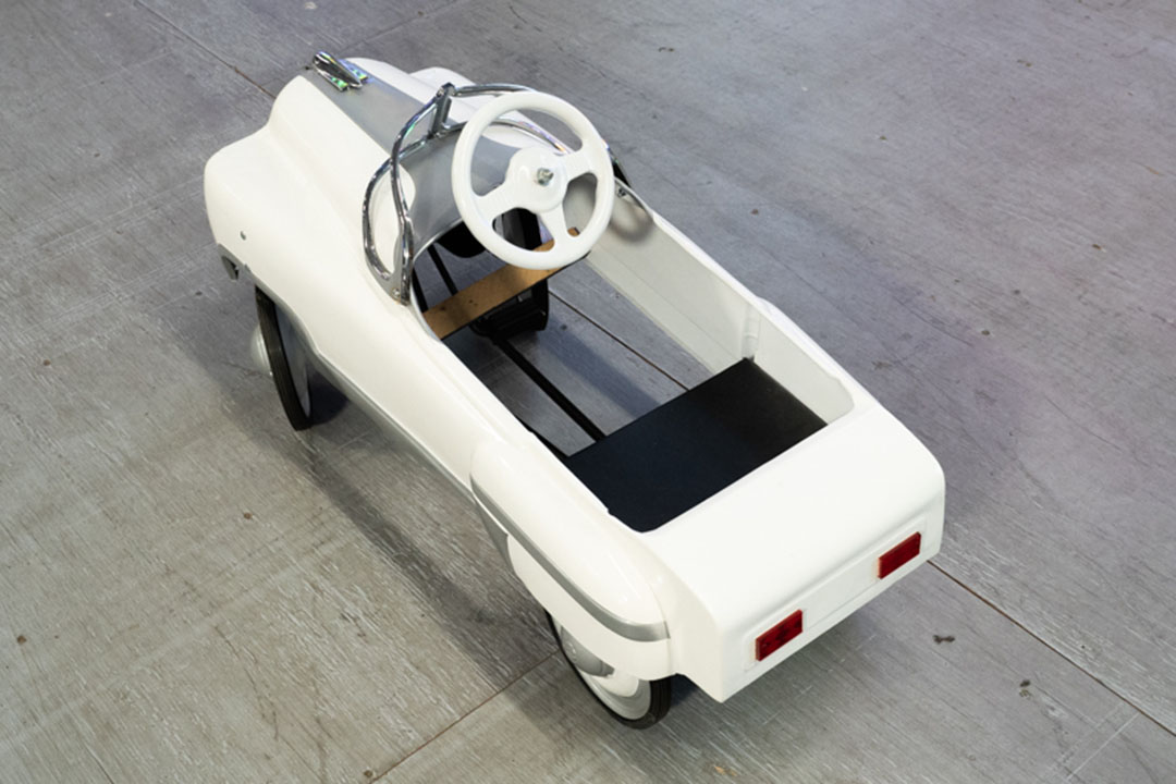 2nd Image of a N/A MURRAY PEDAL CAR