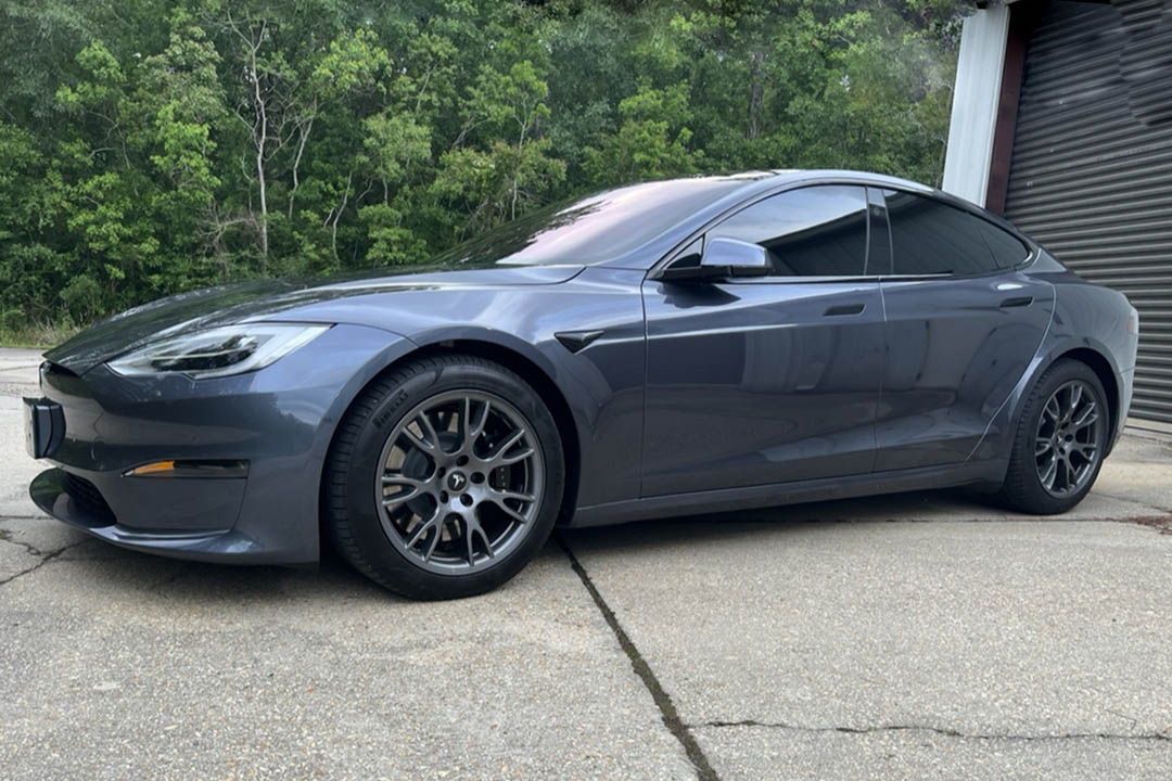 0th Image of a 2021 TESLA MODEL S PLAID