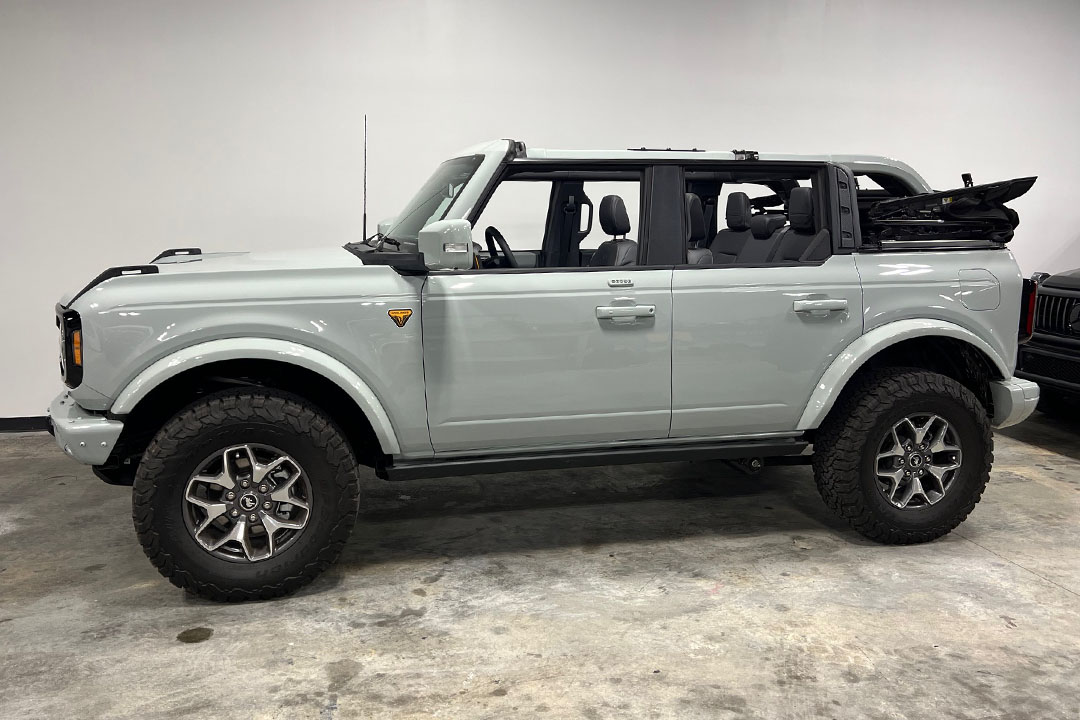 1st Image of a 2023 FORD BRONCO ADVANCED BADLANDS