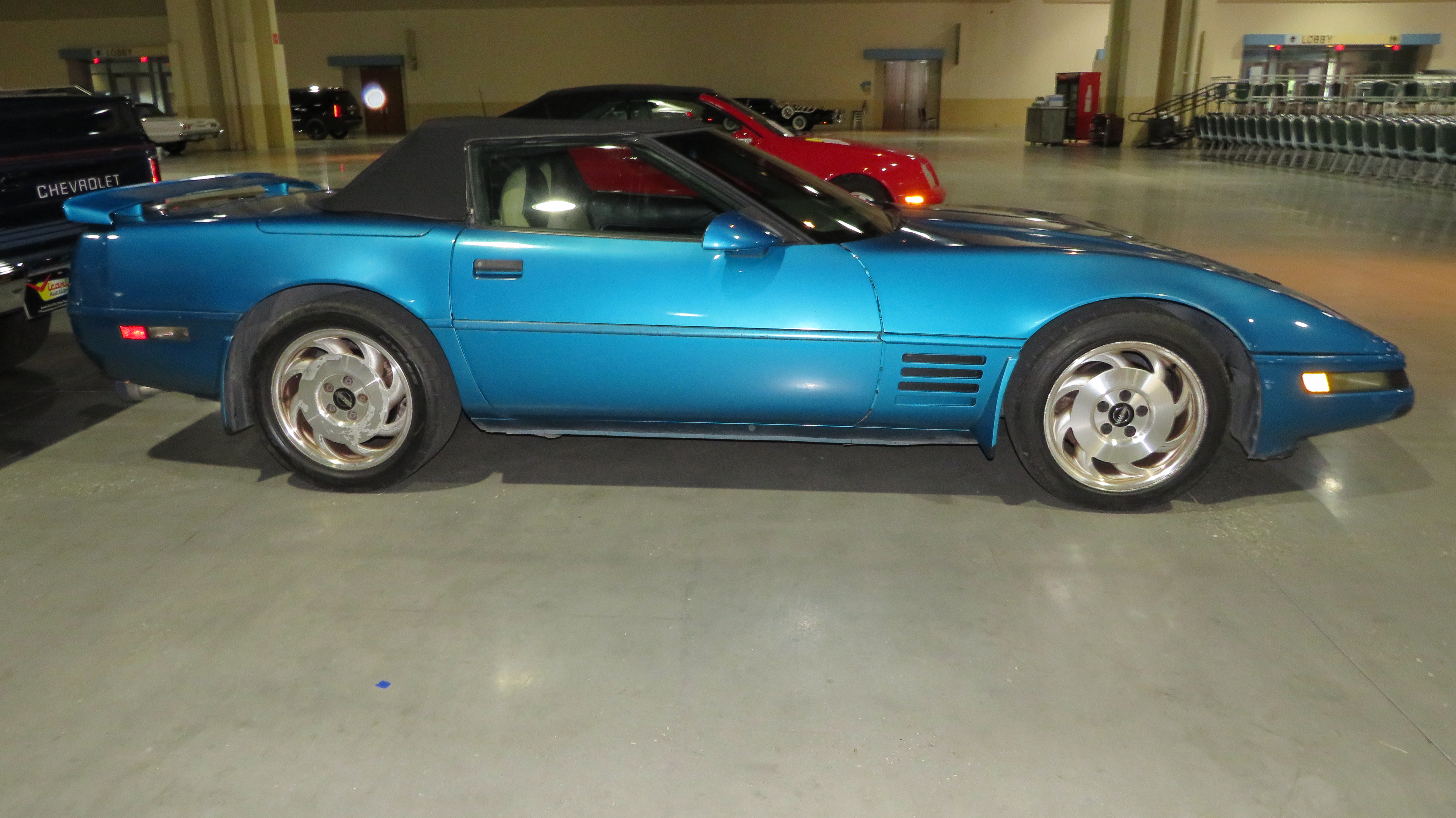 2nd Image of a 1994 CHEVROLET CORVETTE