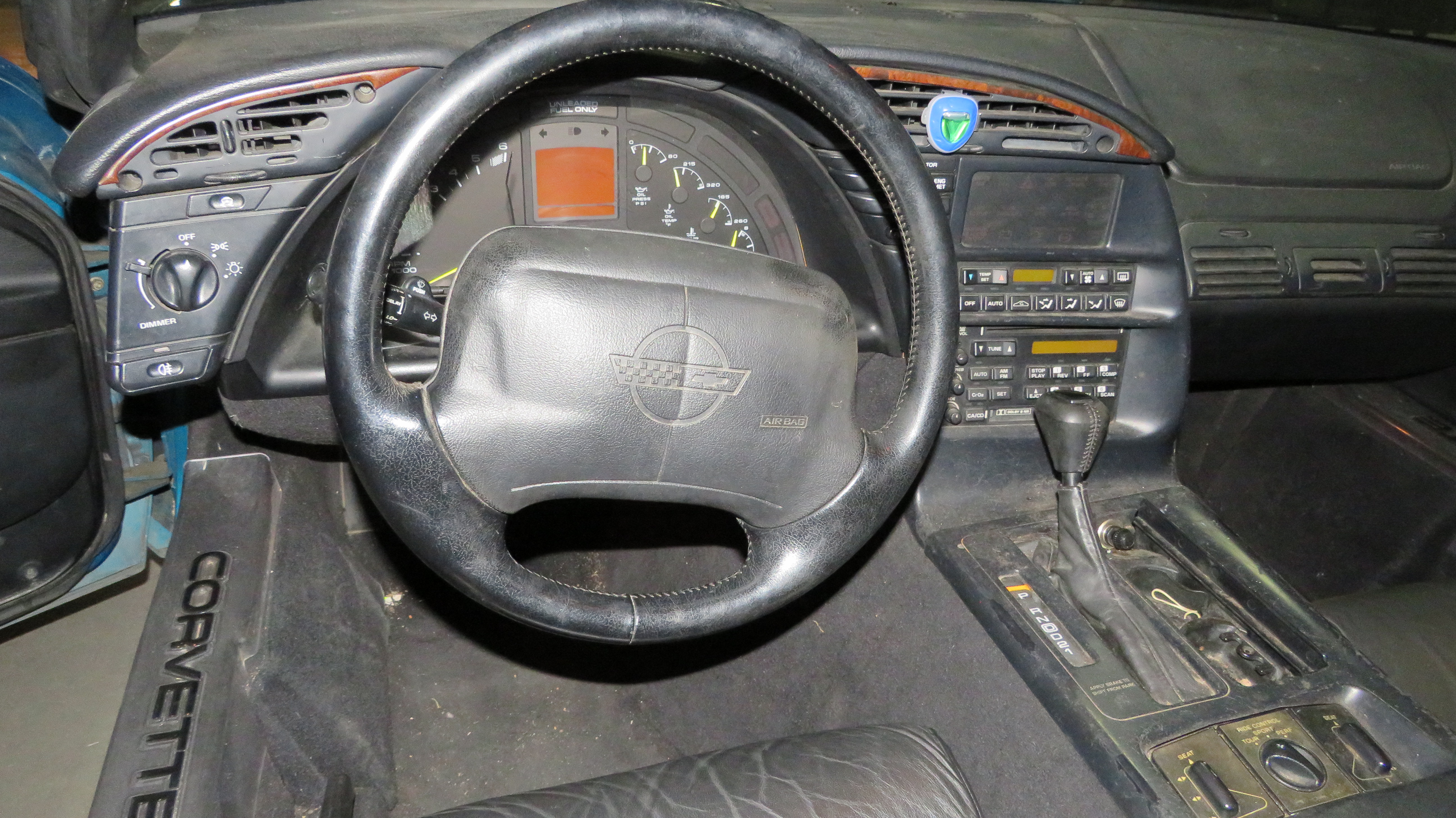 5th Image of a 1994 CHEVROLET CORVETTE