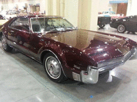 Image 2 of 5 of a 1966 OLDSMOBILE TORONADO