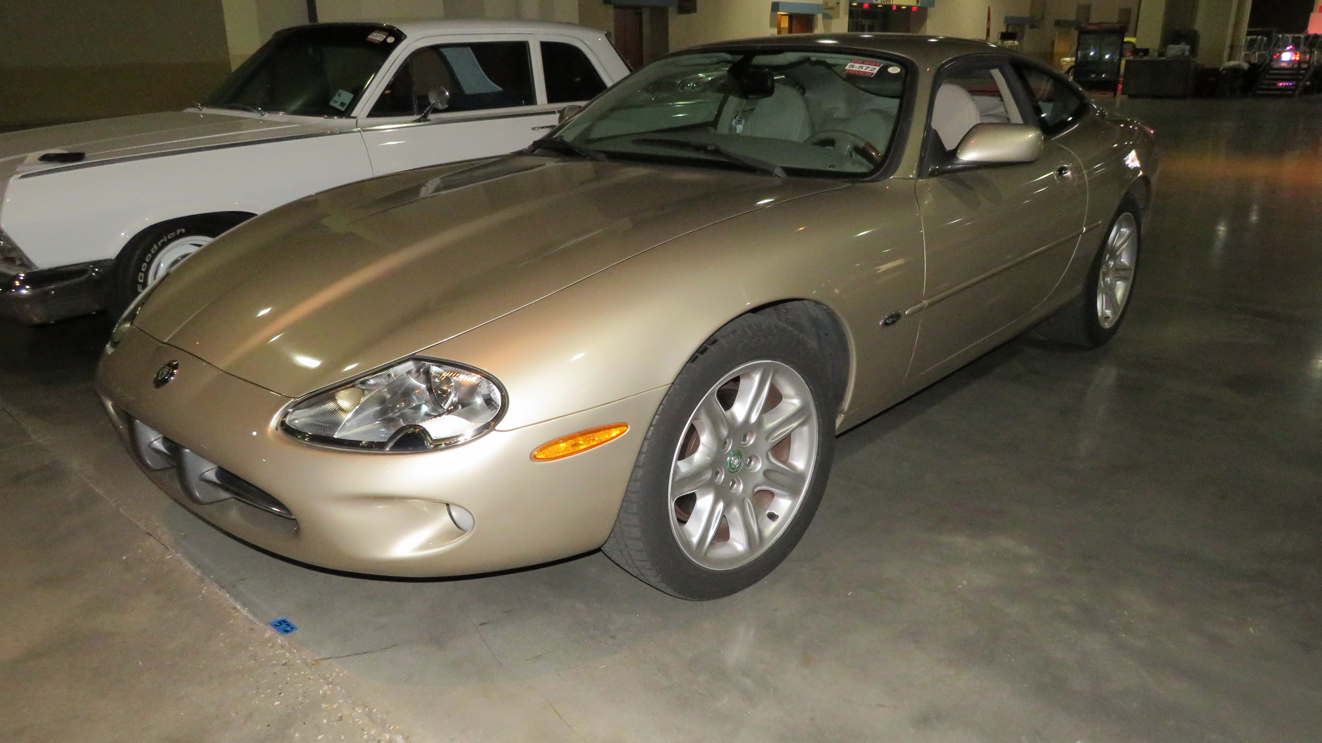 0th Image of a 2000 JAGUAR XK8